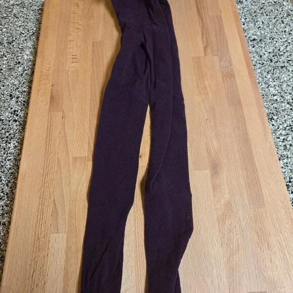 GORSUCH Bordeaux Fine Fishnet Tights NWOT - Picture 2 of 6